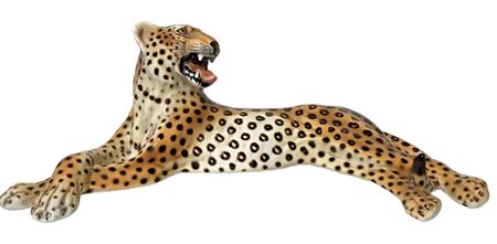 Ronzan, scultura in terraglia raffigurante Leopardo. H cm 15. Lunghezza cm 40.