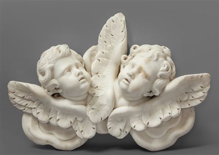 Cherubini, scultura in marmo bianco statuario, 