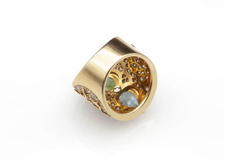 Anello con diamanti e gemme di colore, manifattura MARINA B.