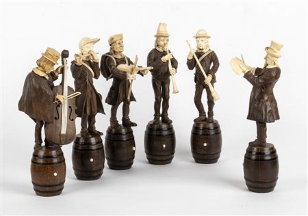 Banda Tedesca di musicisti
in avorio e legno - 1880 circa