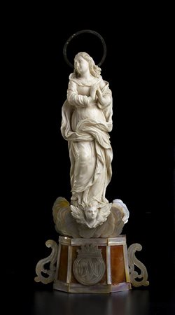 Scultura italiana in avorio raffigurante la Vergine Immacolata - Trapani XVIII secolo, Bottega dei Tipa