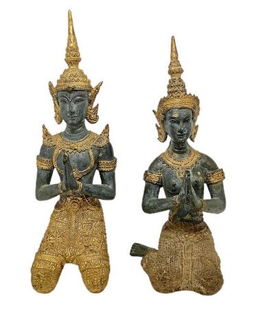 Coppia di statue in bronzo dorato raffiguranti divinitÃ  orientale, inizi XX secolo.H cm 22 e H cm 24