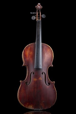 Violino della scuola di Mirecourt, 1900-10 c.
Fondo in due pezzi con marezzatur