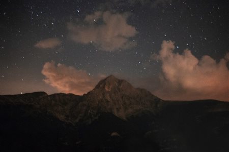 LINDA PEZZANO, So I was up all night scrounging for stars, Abruzzo, Italy, 2020