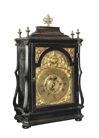 - Orologio da cassettone Rococò, seconda metà del XVIII sec.;Ottone, cassa di...