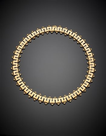 Collier modulare in oro giallo, g 61,98 circa, lungh. cm 40,70 circa.