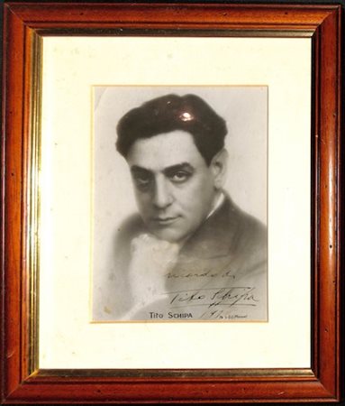 Tito Schipa, nato Attilio Amedeo Schipa (Lecce 1888 – New York 1965)