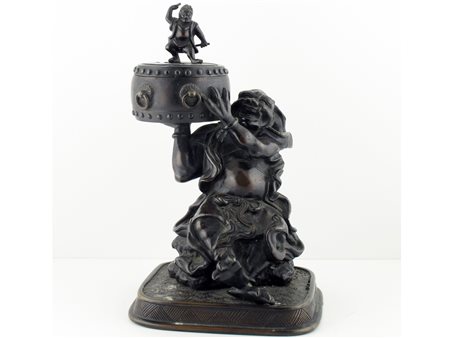 Giappone (fine XIX secolo) Bruciaprofumi in bronzo Altezza 29.5 cm, basamento...