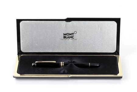 MONTBLANC Meisterstuck, penna stilografica con pennino oro 14k