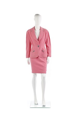 MUGLER THIERRY - Completo composto da giacca e gonna in cotone rosa, bottoni gioiello. Taglia 38.IT,.