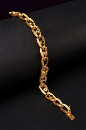 Bracciale in oro con zaffiri e diamanti rosetta