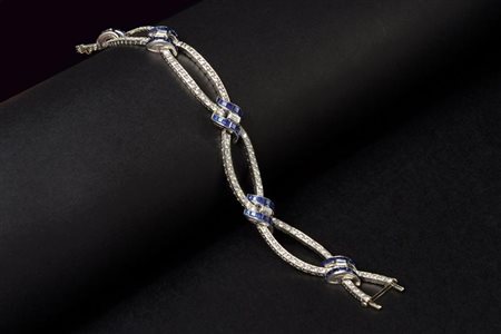 Bracciale ad intreccio in platino diamanti e zaffiri