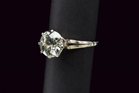 Anello solitario in oro e diamante 3.97 ct