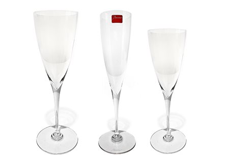 Baccarat, servizio bicchieri Dom Perignon. Composto da 24 flute: 8 flute...