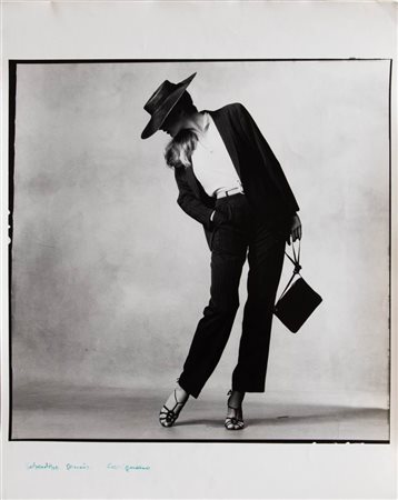 Irving Penn (Plainfield, 1917 - New York, 2009) per Basile su Vogue Italia, 1980 con modella -