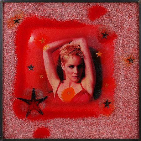 RONDA OMAR (n. 1947) Sharon Stone frozen. 2010. Plastica. Cm 100,00 x 100,00....