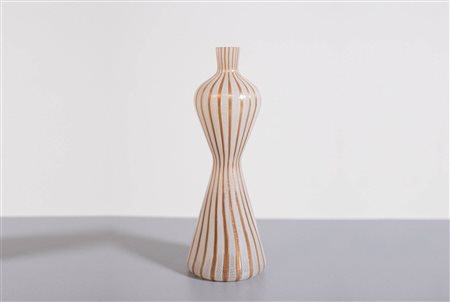 VENINI vase in reticello Murano glass. 1950s