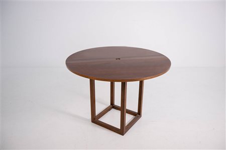 PIERLUIGI GHIANDA. Gabbiano folding table