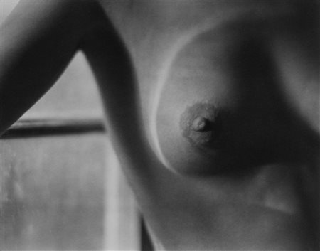 Edward Weston (1886-1958)  - Nude, 1920