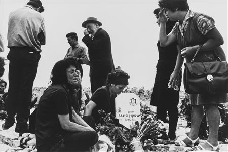 Leonard Freed (1929-2006)  - Senza titolo (Funeral), years 1960