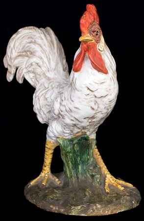 Gallo in maiolica policroma, prima metà XX secolo ritratto in movimento su...