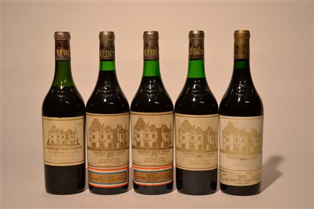 Chateau Haut-Brion1985 - 1 bt1981 - 1 bt1979 - 1 bt1978 - 1 bt1964 - 1 bt5 btE