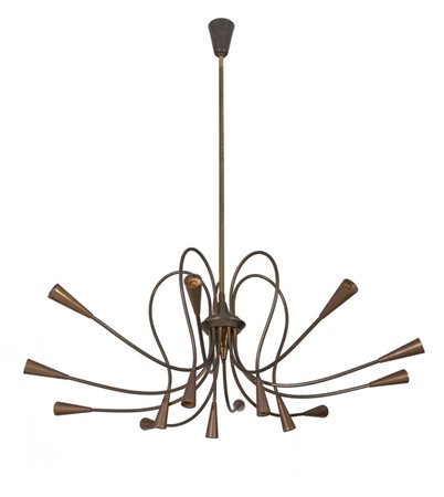 UN LAMPADARIO, anni "50. <br>Ottone. <br>Altezza 