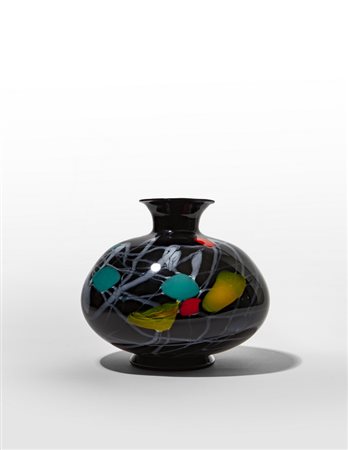 GIANNI VERSACE, ARCHIMEDE SEGUSO<br>Un vaso 