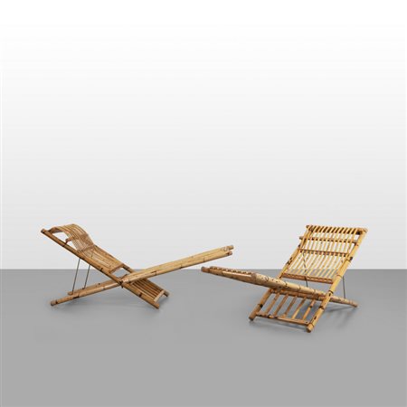 DUE CHAISES-LONGUES, anni "60. <br>Malacca, 