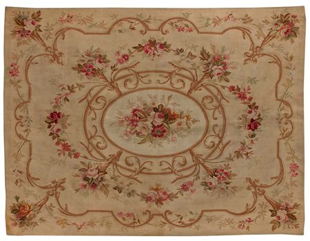 Aubusson Francia fine XIX secolo campo verde chiaro, medaglione centrale con...