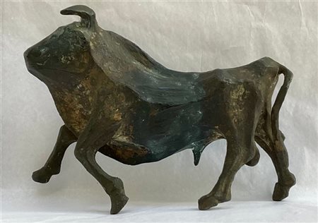 Raffaele Castello "Toro" 
scultura in bronzo
cm 13x5x20
firmata sotto una gamba