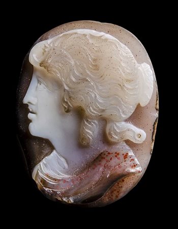 A postclassical three-layered agate cameo. Bust of a matrone. 