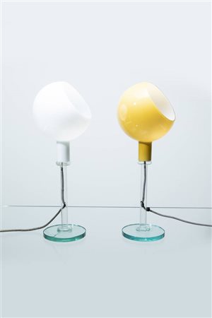 PIERO CASTIGLIONI, GAE AULENTI<BR>Coppia di lampade mod. Parola