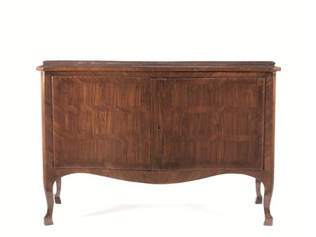 Credenza, Firenze, ultimo quarto sec. XVIII, in noce, piano sagomato, fronte...