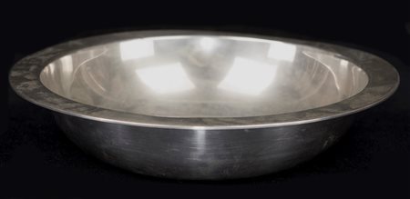 
Ciotola in argento 
 cm 3,5x19 - gr. 168 