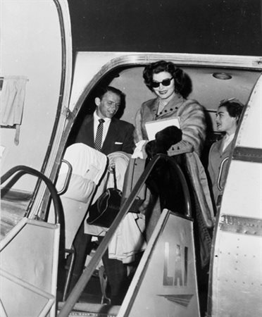 FARABOLA Frank Sinatra e Ava Gardner a Milano anni '50 stampa ai sali...
