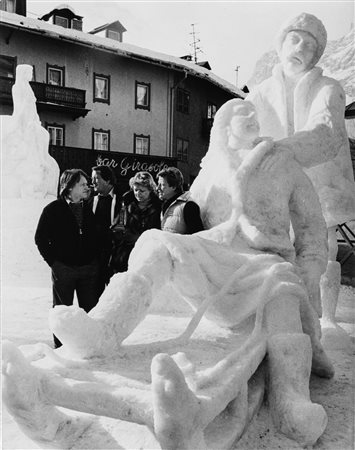 Mario De Biasi (1923-2013)  - Cortina d'Ampezzo, 1982