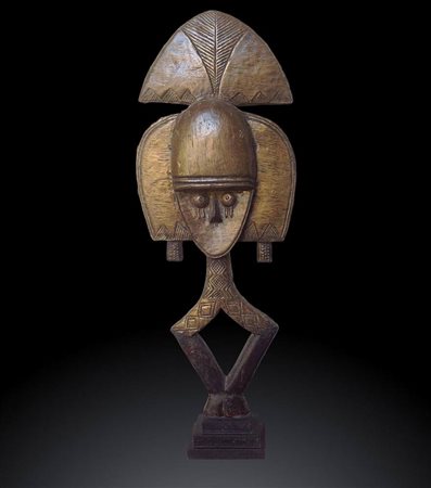 FIGURA DA RELIQUIARIO IN LEGNO, RAME E OTTONE, MBULU NGULU 
Gabon, Kotha