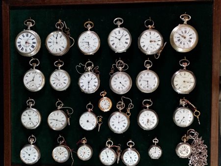 Varie - OROLOGI DA TASCA - Lotto di 25 esemplari diversi