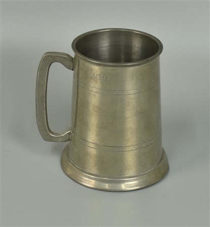 TANKARD IN PELTRO marca: Craftsmen Difetti