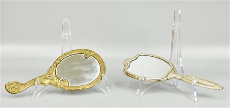 COPPIA DI SPECCHI coppia di specchi: - 1 in argento sterling 800, 27 cm - 1...