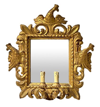 Specchiera in legno dorato a due candele, XVIII / XIX secolo