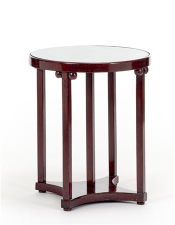 Josef Hoffmann (Attribuito)
Tavolino con piano circolare, quattro gambe a pilast