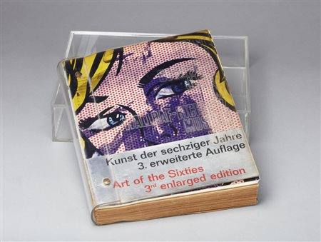  WALLRAF RICHARTZ MUSEUM - Art of the Sixties. Libro cofanetto d'arte.