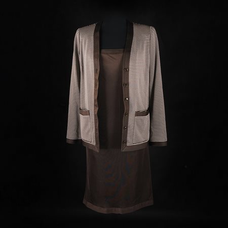 Yves Saint Laurent abito con spalline in maglina marrone con cardigan a...