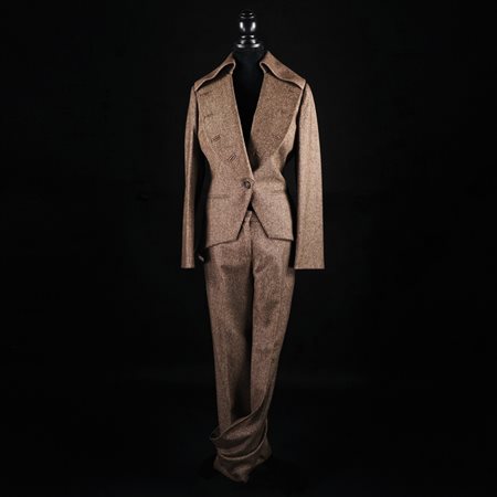 Alexander McQueen tailleur di tweed marrone e beige composto da pantaloni e...