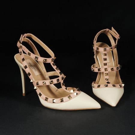 Valentino Rockstud, sandalo in nappa color poudre, tg. 37