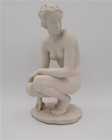 Fritz Klimsch "Donna accovacciata"
Scultura in porcellana. Manifattura Rosenthal