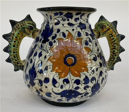 M.A.P. Pesaro Vaso biansato in ceramica con decori floreali blu e arancione su f