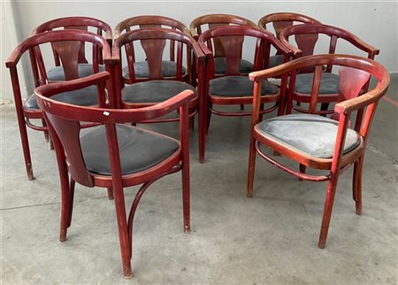 Thonet Lotto composto da dieci poltroncine in legno di faggio curvato al vapore